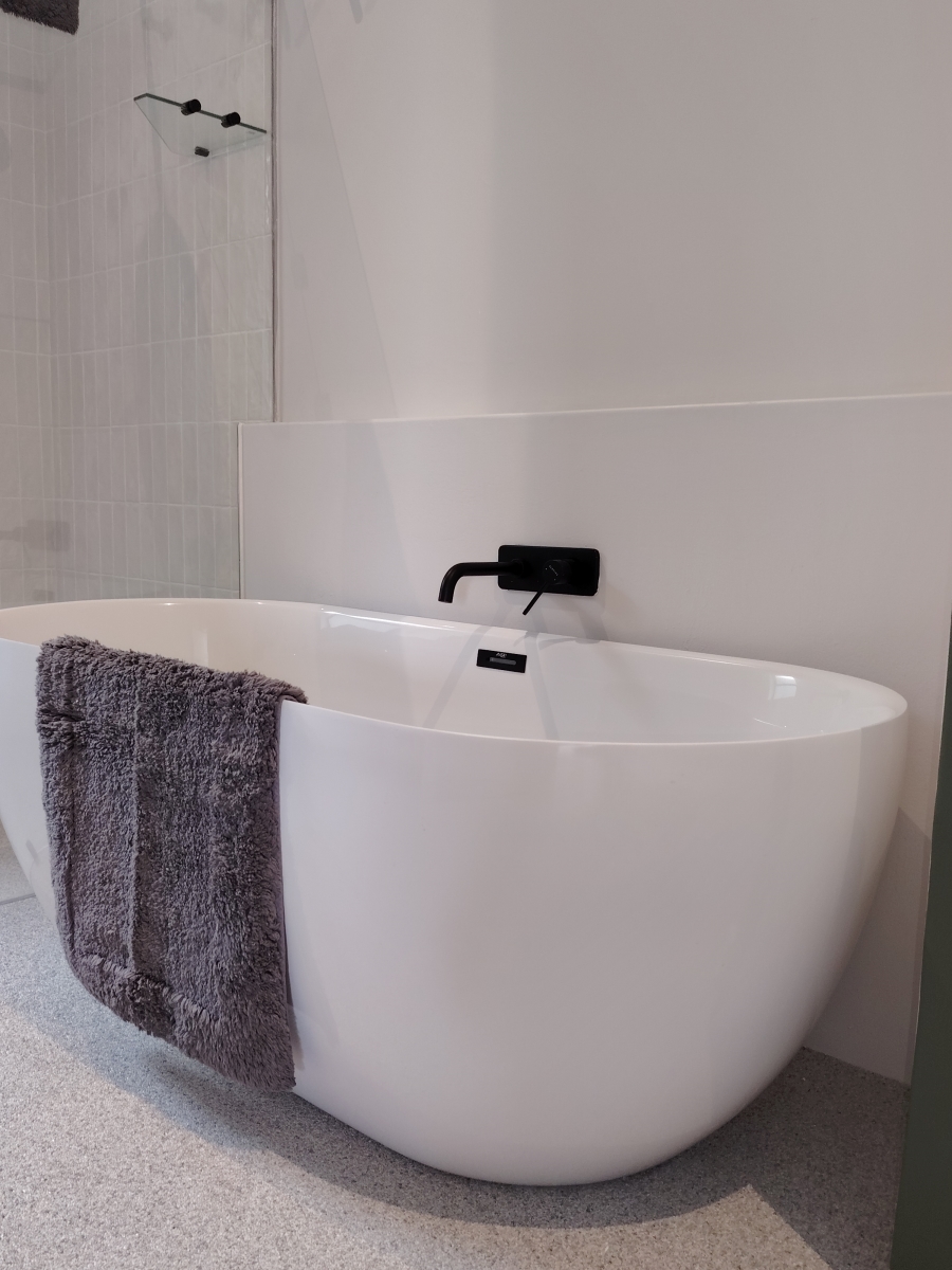 To Let 6 Bedroom Property for Rent in Brackenridge Western Cape